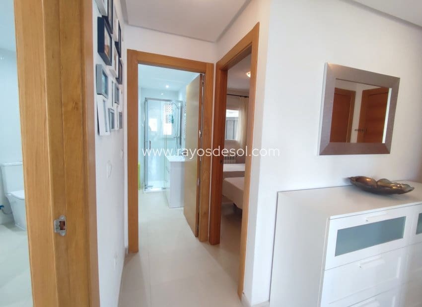 Apartamento de 2 habitaciones en Hacienda Riquelme en venta con piscina - 224.995 € (Ref: 9940743)