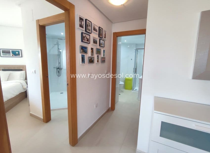 Apartamento de 2 habitaciones en Hacienda Riquelme en venta con piscina - 224.995 € (Ref: 9940743)