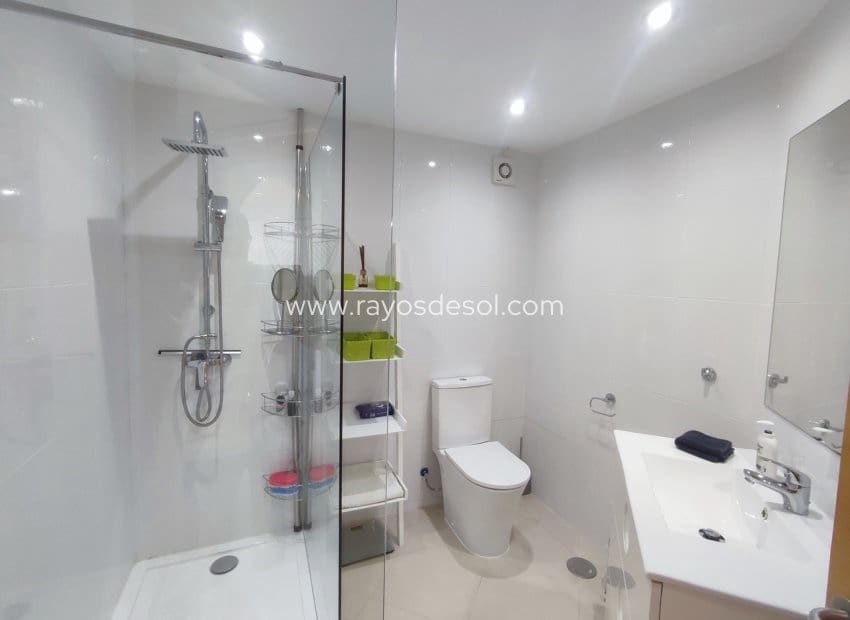 Apartamento de 2 habitaciones en Hacienda Riquelme en venta con piscina - 224.995 € (Ref: 9940743)