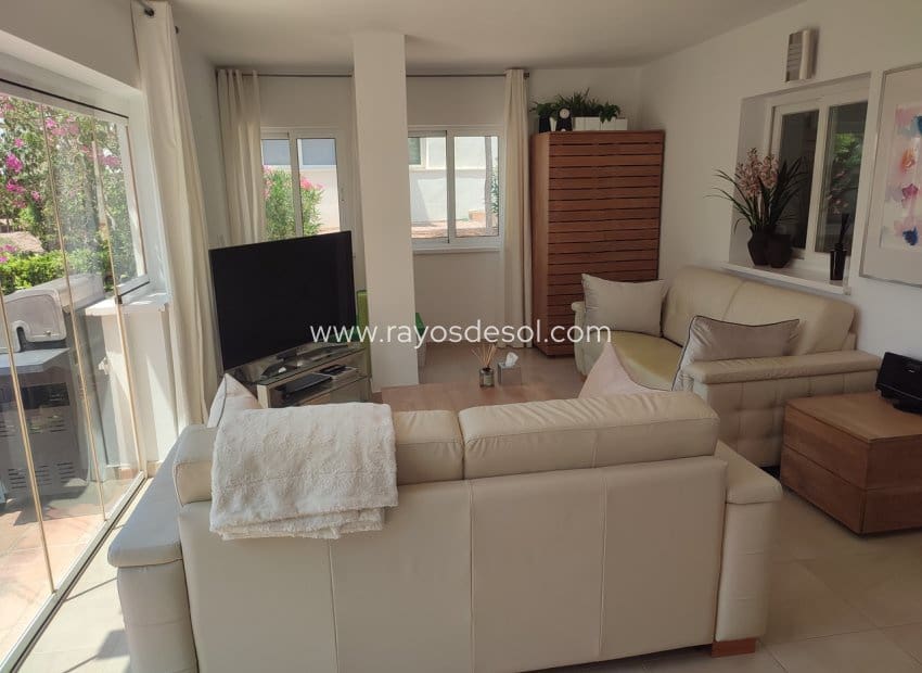 Apartamento de 2 habitaciones en Sucina en venta con piscina - 189.995 € (Ref: 9942862)