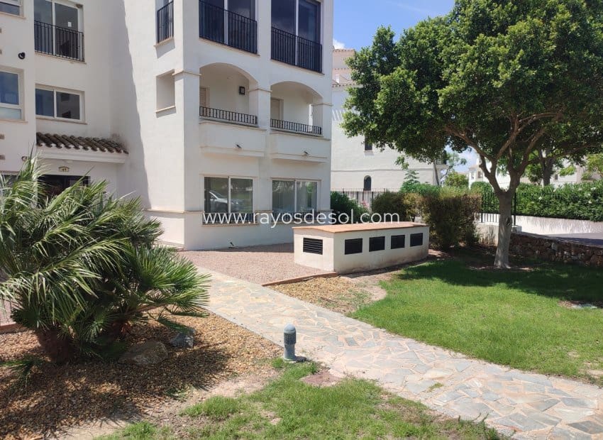 Apartamento de 2 habitaciones en Sucina en venta con piscina - 189.995 € (Ref: 9942862)