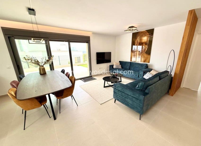 Chalet de 3 habitaciones en Finestrat en venta con piscina garaje - 899.000 € (Ref: 9943277)