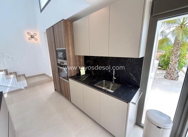 Chalet de 3 habitaciones en Finestrat en venta con piscina garaje - 899.000 € (Ref: 9943277)