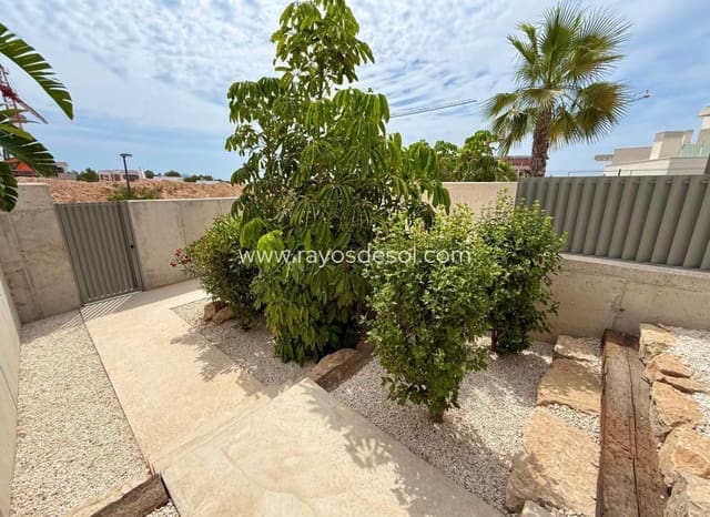 Chalet de 3 habitaciones en Finestrat en venta con piscina garaje - 899.000 € (Ref: 9943277)