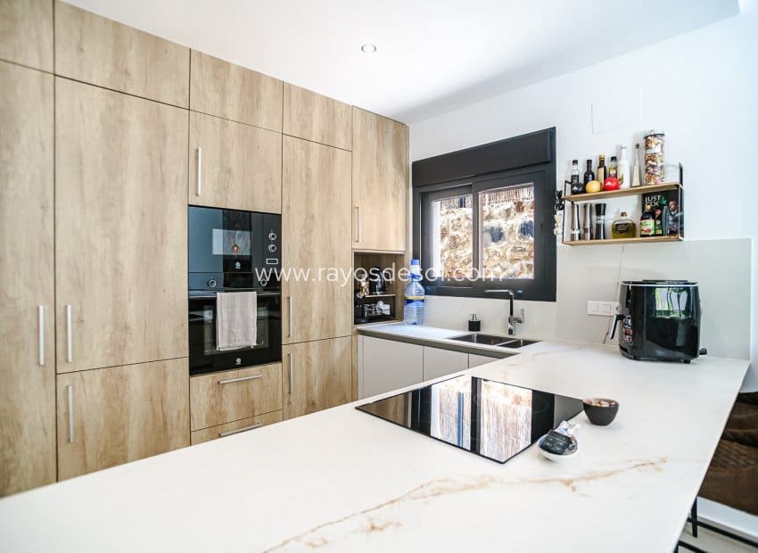 3 Zimmer Villa zu verkaufen in Algorfa mit Pool - 600.000 € (Ref: 9944741)