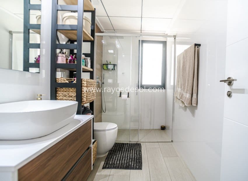 3 slaapkamer Villa te koop in Algorfa met zwembad - € 590.000 (Ref: 9944741)