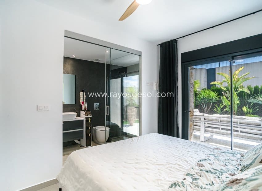 3 slaapkamer Villa te koop in Algorfa met zwembad - € 590.000 (Ref: 9944741)