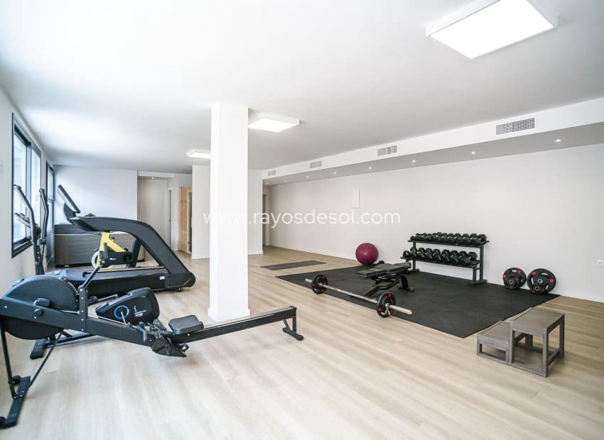 2 sovrum Lägenhet till salu i Torrevieja med pool - 350 000 € (Ref: 9944742)