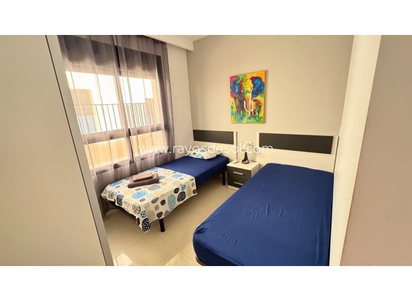 2 soveværelse Lejlighed til salg i Torre de la Horadada med swimmingpool - € 259.500 (Ref: 9945972)