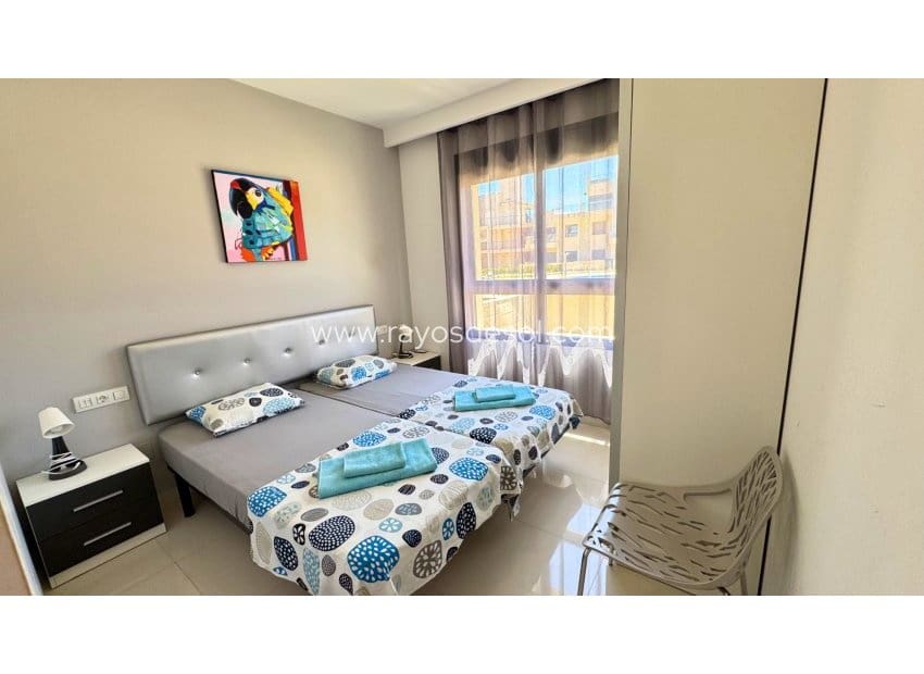 2 Zimmer Apartment zu verkaufen in Torre de la Horadada mit Pool - 259.500 € (Ref: 9945972)