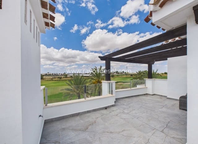 2 Zimmer Haus zu verkaufen in Mar Menor Golf Resort, Torre-Pacheco mit Pool - 395.000 € (Ref: 9945973)