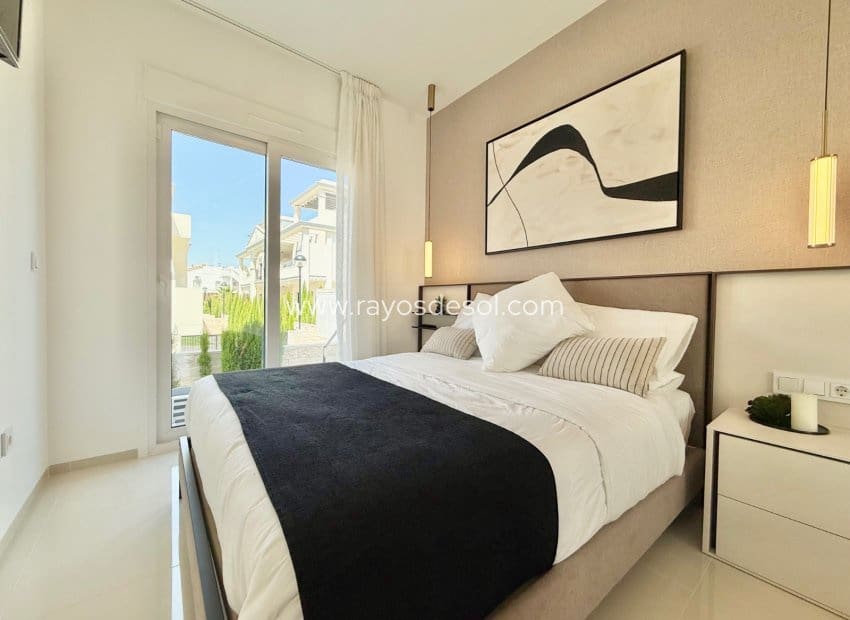 2 quarto Apartamento para venda em Ciudad Quesada com piscina - 359 000 € (Ref: 9948417)