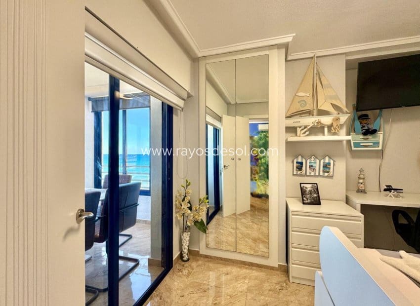 2 soveværelse Lejlighed til salg i La Mata med swimmingpool - € 319.000 (Ref: 9950086)