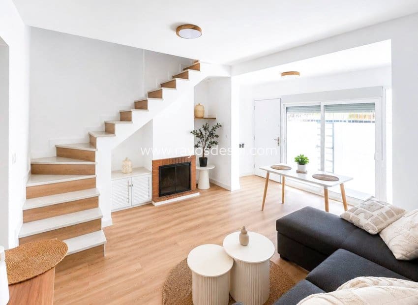 3 bedroom Townhouse for sale in Los Altos with pool - € 239,000 (Ref: 9950087)
