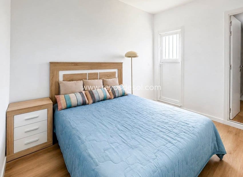 3 bedroom Townhouse for sale in Los Altos with pool - € 239,000 (Ref: 9950087)