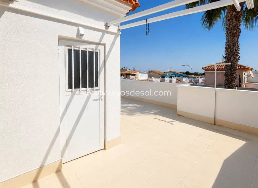 3 bedroom Townhouse for sale in Los Altos with pool - € 239,000 (Ref: 9950087)