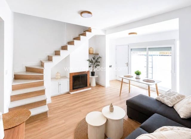 3 sovrum Hus till salu i Los Altos med pool - 239 000 € (Ref: 9950087)