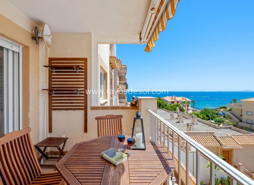 3 bedroom Apartment for sale in Cabo Roig with pool - € 320,000 (Ref: 9952837)