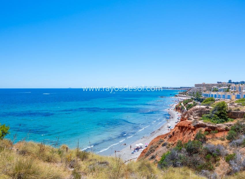 3 bedroom Apartment for sale in Cabo Roig with pool - € 320,000 (Ref: 9952837)