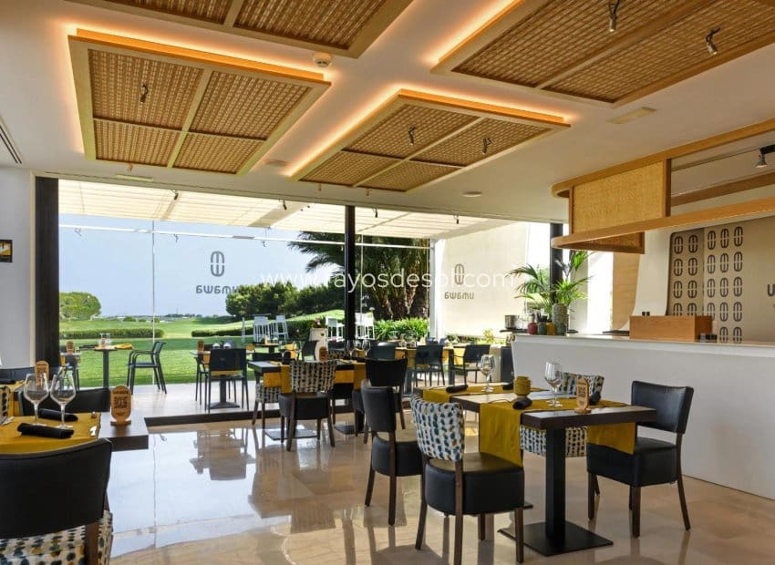3 sovrum Villa till salu i Las Colinas Golf med pool - 1 090 000 € (Ref: 9956273)