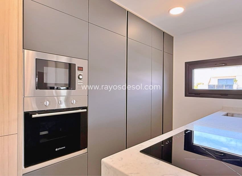 2 bedroom Apartment for sale in Orihuela Costa - € 295,000 (Ref: 9960097)