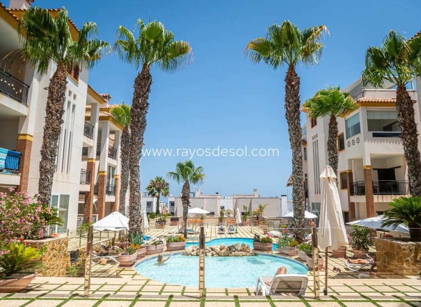 2 chambre Appartement à vendre à Guardamar del Segura - 299 000 € (Ref: 9960098)