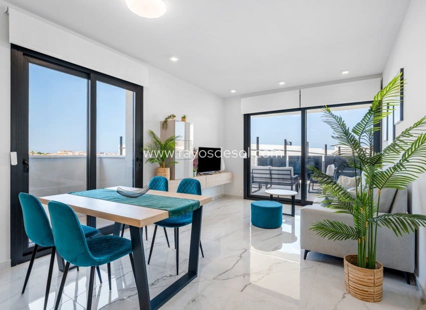 2 Zimmer Apartment zu verkaufen in Orihuela Costa mit Pool - 315.000 € (Ref: 9962310)
