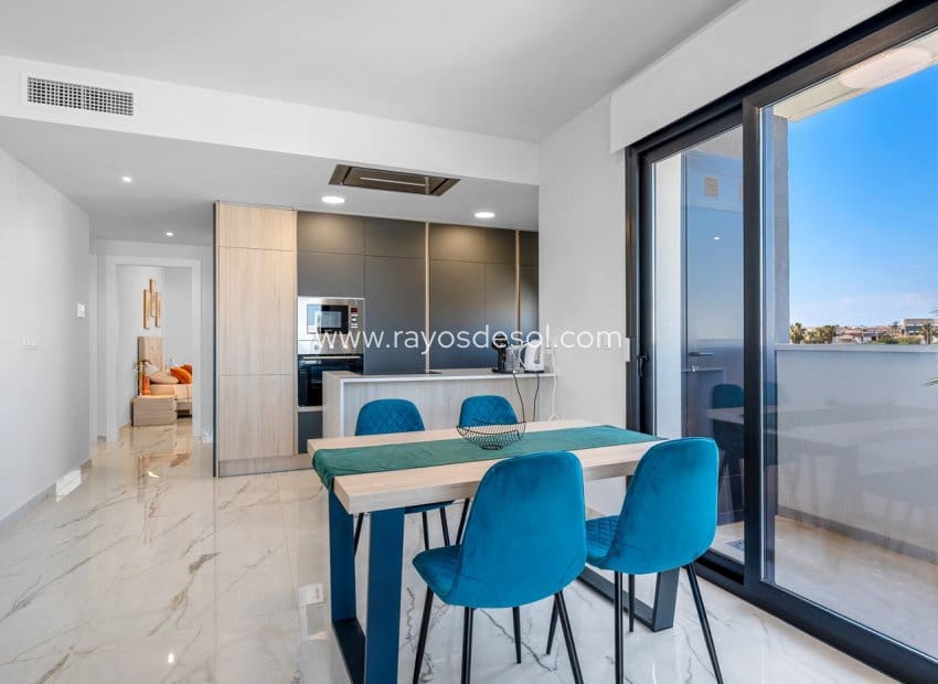 2 Zimmer Apartment zu verkaufen in Orihuela Costa mit Pool - 315.000 € (Ref: 9962310)