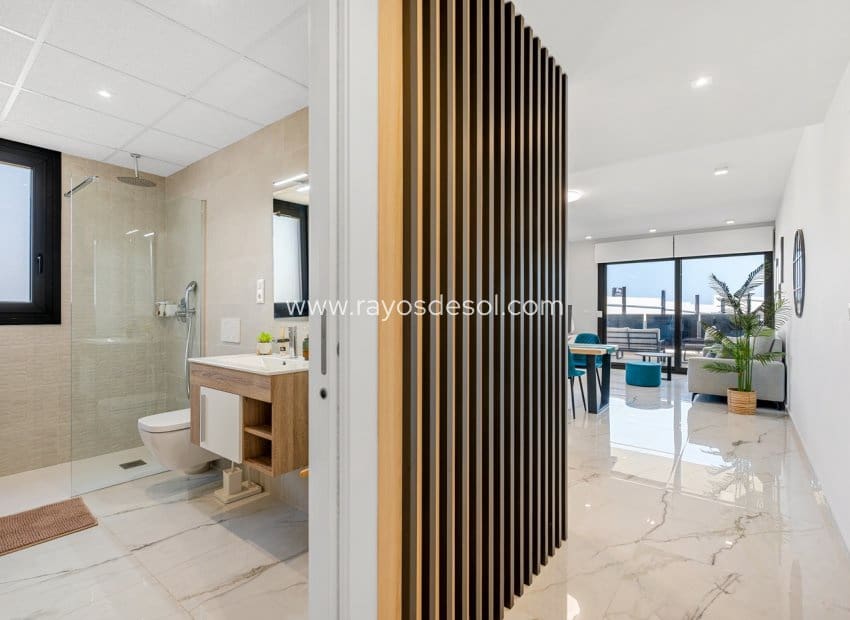2 Zimmer Apartment zu verkaufen in Orihuela Costa mit Pool - 315.000 € (Ref: 9962310)