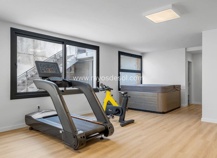 2 Zimmer Apartment zu verkaufen in Orihuela Costa mit Pool - 315.000 € (Ref: 9962310)