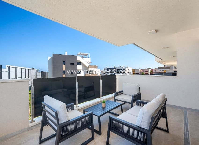 2 makuuhuone Huoneisto myytävänä paikassa Orihuela Costa mukana uima-altaan - 315 000 € (Ref: 9962310)