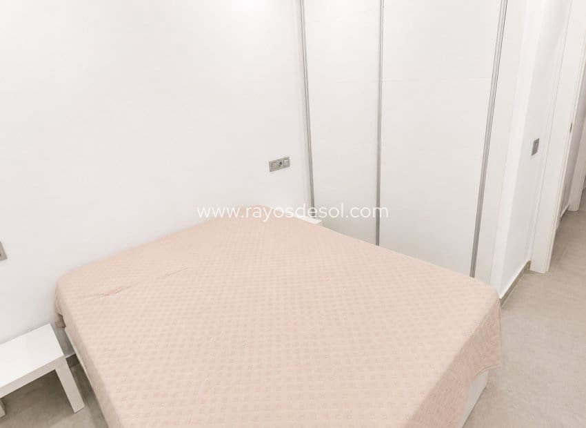 5 sypialnia Willa na sprzedaż w Algorfa z basenem - 550 000 € (Ref: 9965533)