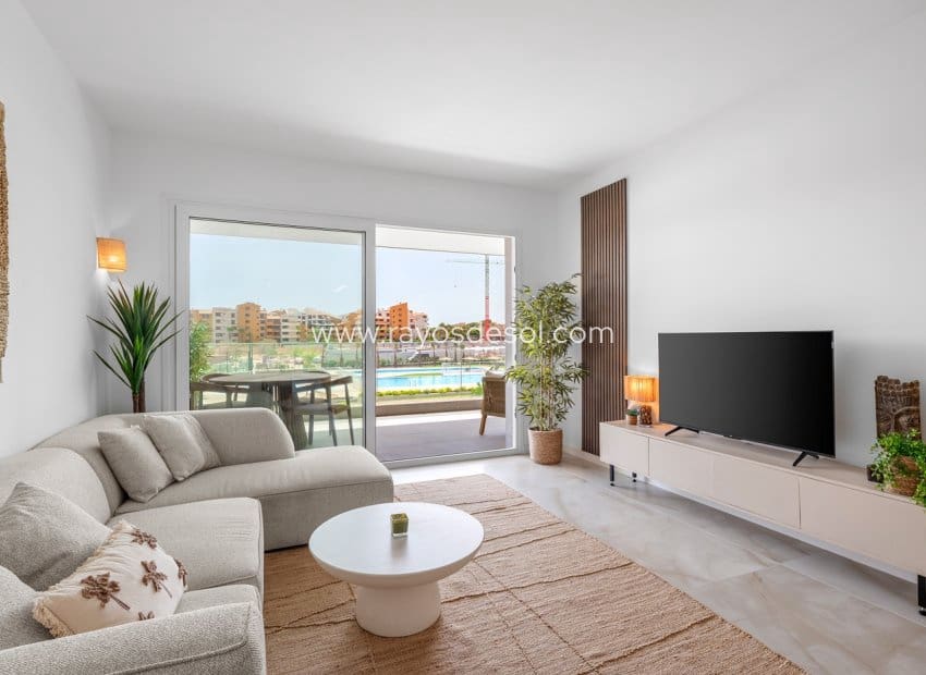 2 sovrum Lägenhet till salu i Orihuela Costa med pool - 379 000 € (Ref: 9984029)