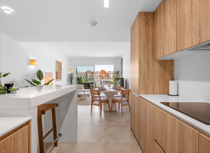 2 makuuhuone Huoneisto myytävänä paikassa Orihuela Costa mukana uima-altaan - 379 000 € (Ref: 9984029)