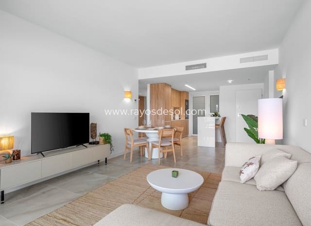 Apartamento de 2 habitaciones en Punta Prima, Orihuela en venta con piscina - 379.000 € (Ref: 9984029)