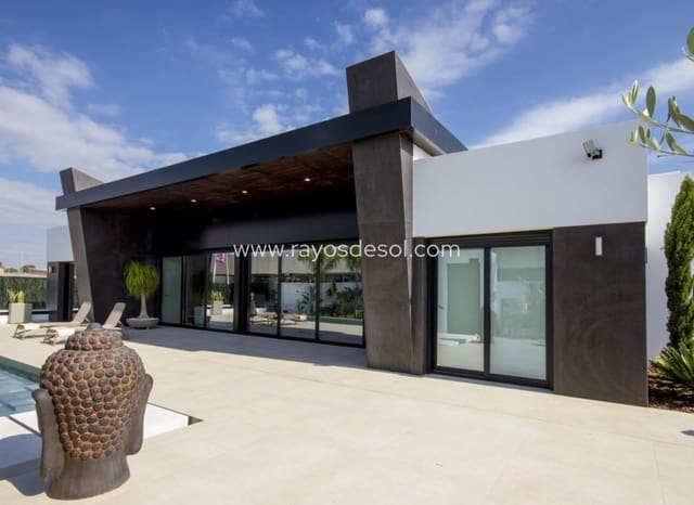 3 Zimmer Villa zu verkaufen in Ciudad Quesada, Rojales mit Pool - 1.099.000 € (Ref: 9989993)