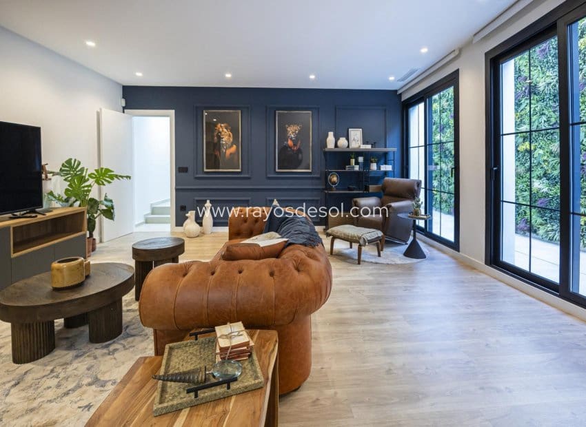 3 Zimmer Villa zu verkaufen in Ciudad Quesada mit Pool - 1.099.000 € (Ref: 9989993)