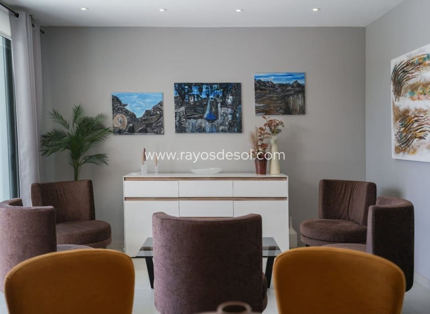 4 soverom Villa til salgs i Benijofar - € 640 000 (Ref: 9998976)