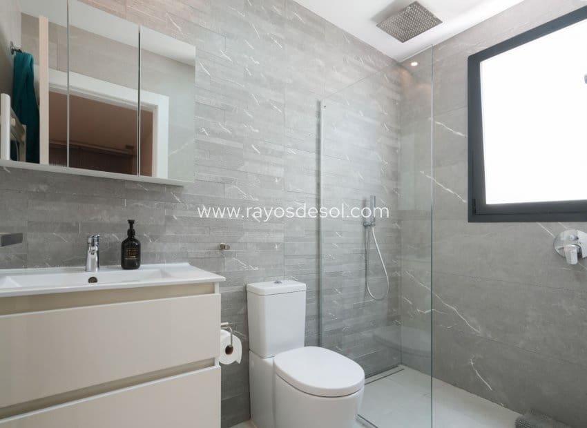 4 soverom Villa til salgs i Benijofar - € 640 000 (Ref: 9998976)