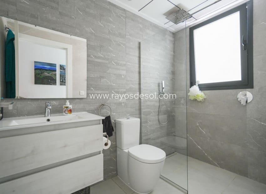 4 soverom Villa til salgs i Benijofar - € 640 000 (Ref: 9998976)