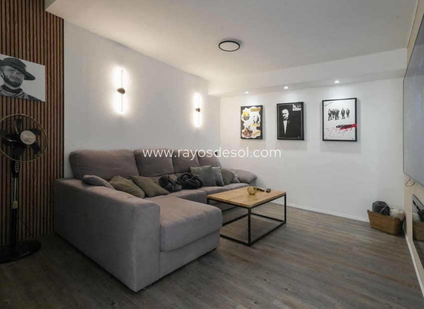 4 soverom Villa til salgs i Benijofar - € 640 000 (Ref: 9998976)