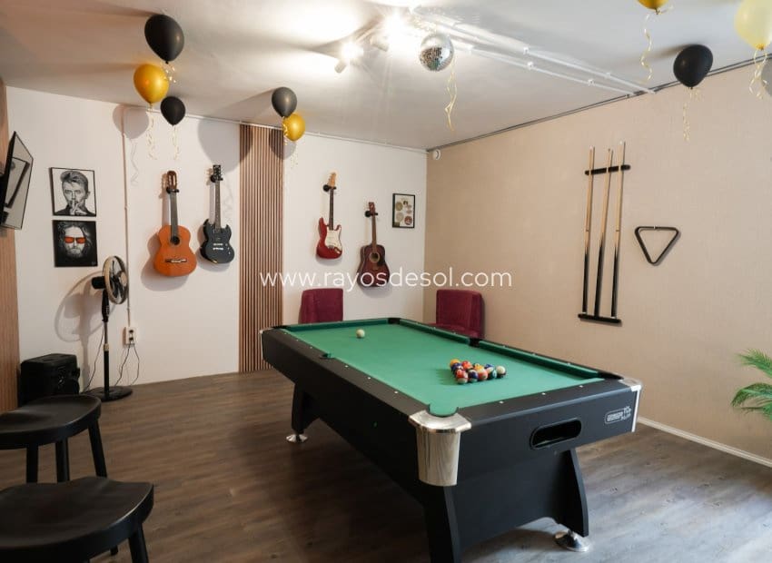 4 soverom Villa til salgs i Benijofar - € 640 000 (Ref: 9998976)
