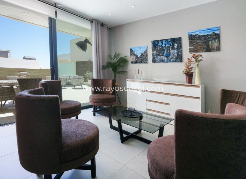 4 soverom Villa til salgs i Benijofar - € 640 000 (Ref: 9998976)