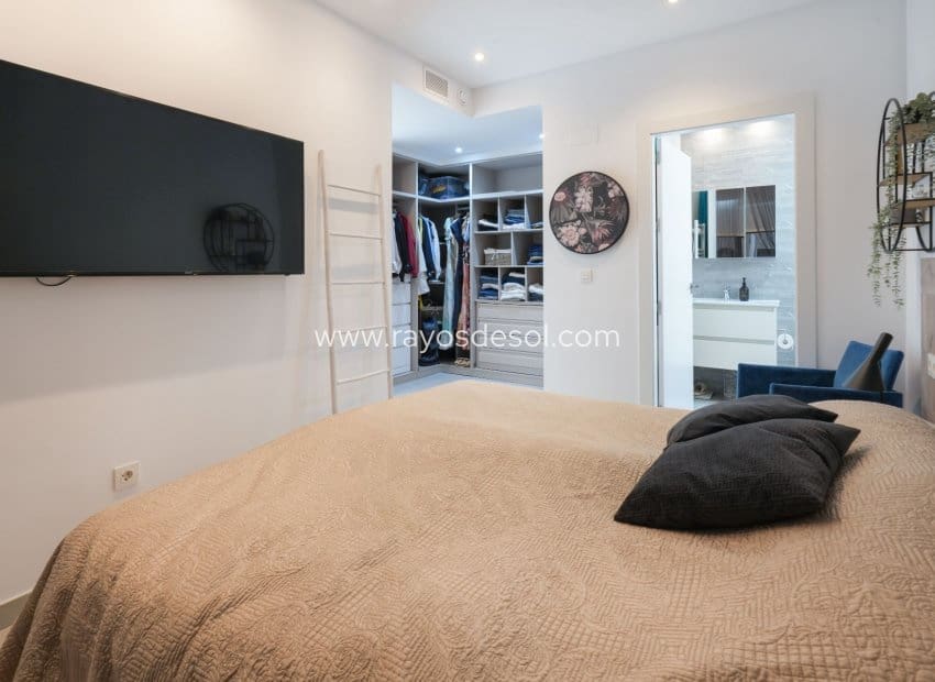 4 soverom Villa til salgs i Benijofar - € 640 000 (Ref: 9998976)
