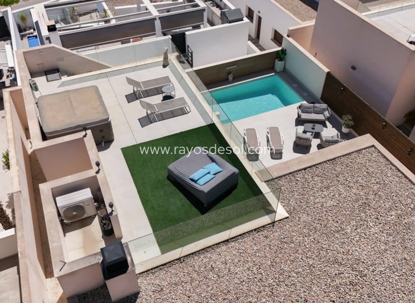 4 soverom Villa til salgs i Benijofar - € 640 000 (Ref: 9998976)