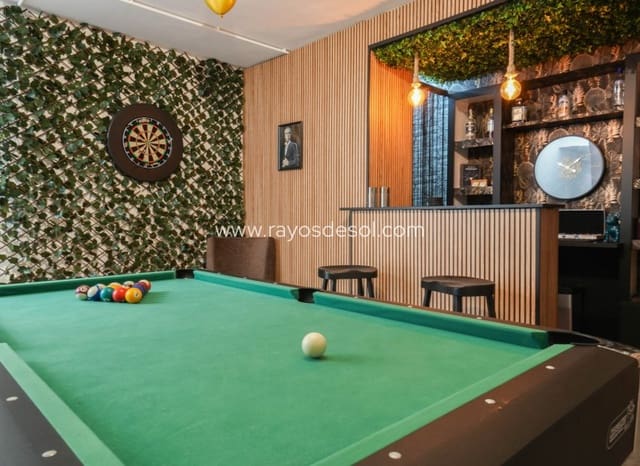 4 soveværelse Villa til salg i Benijófar - € 640.000 (Ref: 9998976)