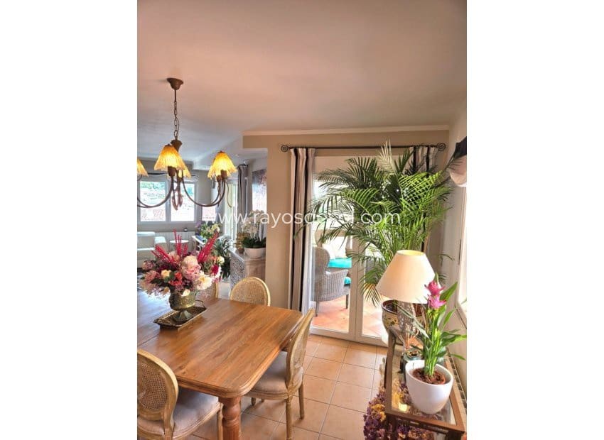 4 soverom Villa til salgs i Alfaz del Pi / L'Alfas del Pi med svømmebasseng - € 600 000 (Ref: 9998977)