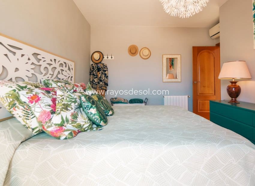 4 soverom Villa til salgs i Alfaz del Pi / L'Alfas del Pi med svømmebasseng - € 600 000 (Ref: 9998977)