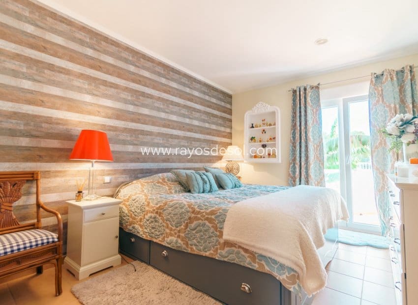 4 soverom Villa til salgs i Alfaz del Pi / L'Alfas del Pi med svømmebasseng - € 600 000 (Ref: 9998977)