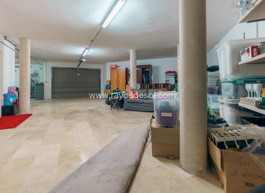 4 soverom Villa til salgs i Alfaz del Pi / L'Alfas del Pi med svømmebasseng - € 600 000 (Ref: 9998977)